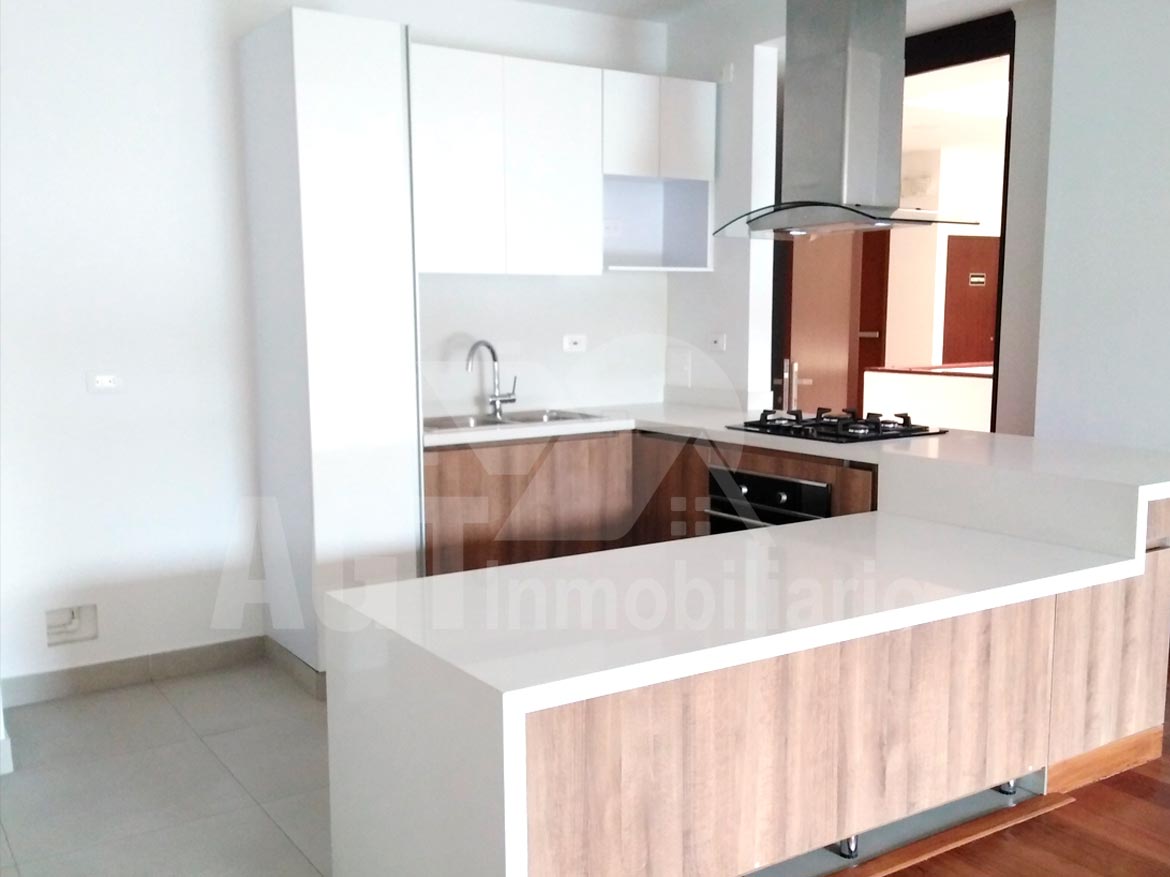 apartamento-con-cocina-grande
