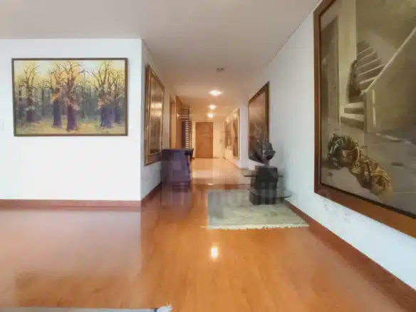 Apartamento cerca al country club